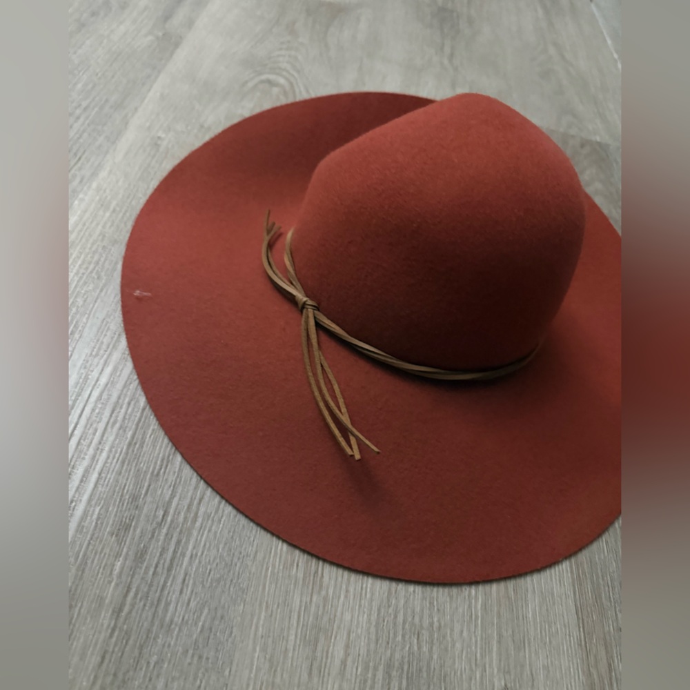 Wide Brim Felt Floppy Hat in Rust Orange with Bow Band - Picture 3 of 3